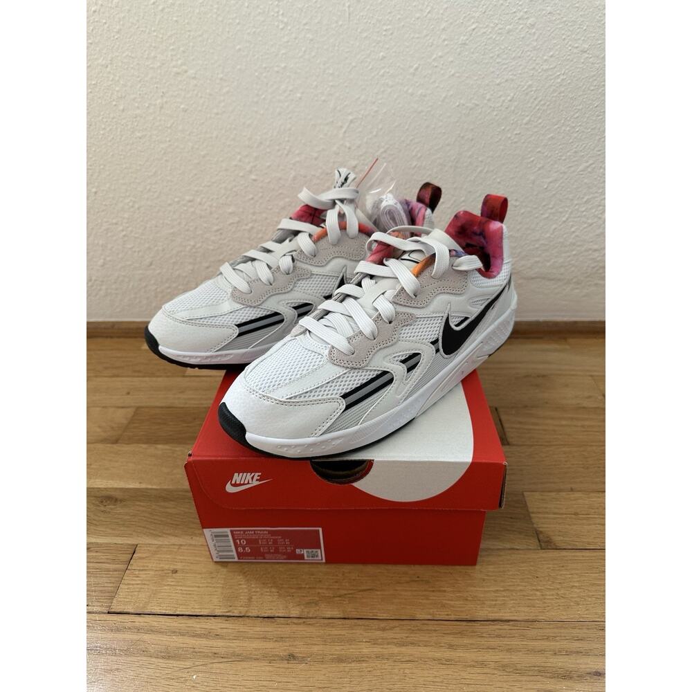 Size 10 - Nike Futura x Jam Olympic W